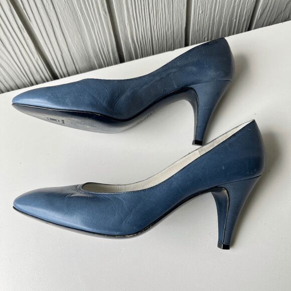 Vintage Bruno Magli Italy Slate Blue Pumps 38.5 / US 8 Leather Heels Blue Soles - Picture 4 of 16